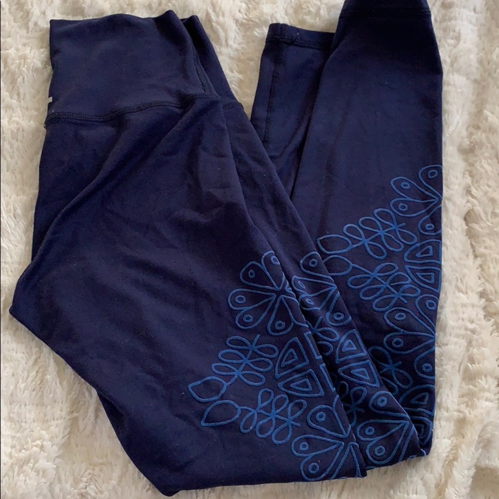 Patterned leggings
